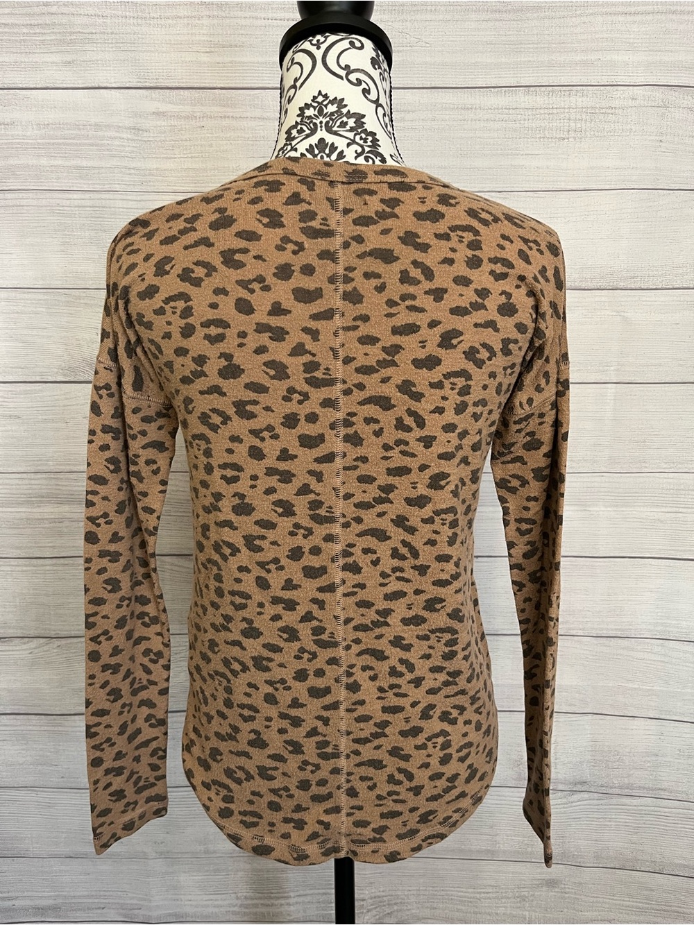 Abercrombie & Fitch | Brown Leopard-Print Long Sleeve Top - Picture 3 of 7